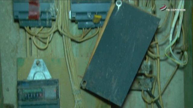 Компенсации за протечки в крышах выплатят подрядчики смотреть онлайн