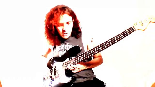 Pulp Fiction Theme / bass cover смотреть онлайн