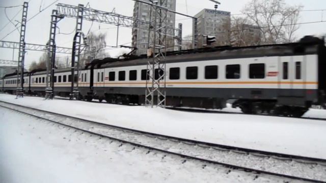 Электропоезд ЭП2Д-0018 с сообщением Серпухов - Волоколамск смотреть онлайн