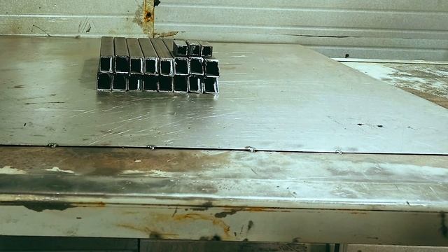 DIY/ изготовление простой сборно-разборной подставки в стиле loft для горшков с цветами смотреть онлайн