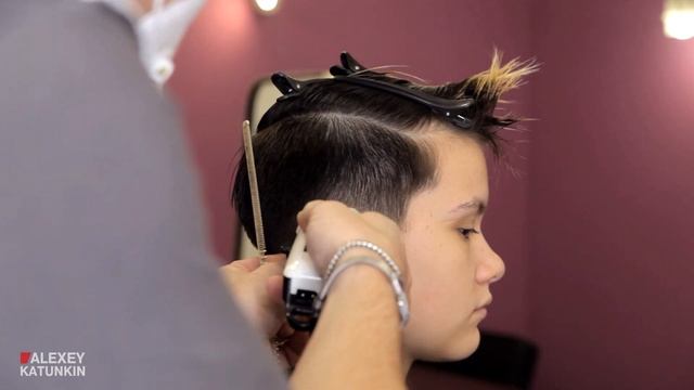 Стрижка пикси на жестких волосах восточного типа. Видеоурок. Pixie haircut tutorial. смотреть онлайн