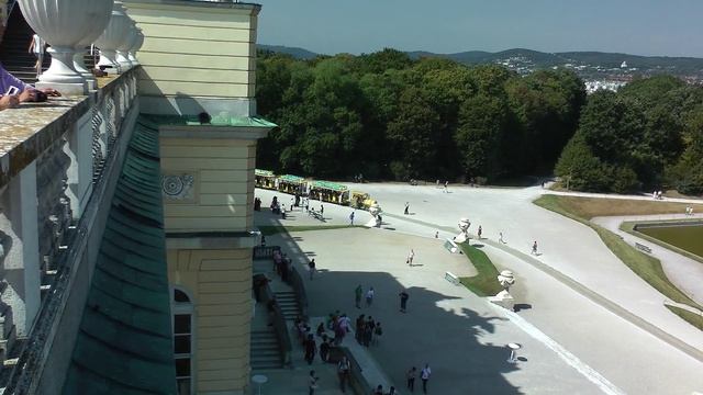 Schonbrunn Palace: Exploring History and Beauty смотреть онлайн