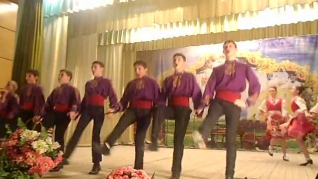 Анс. "КАДЫНЖА" (болгарский т-ц) смотреть онлайн