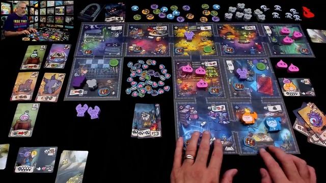 Keep the Heroes Out Preview (runthrough) смотреть онлайн