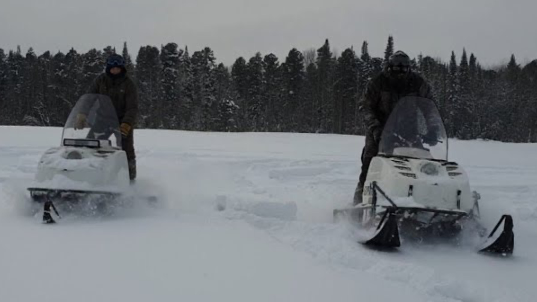Испытания бурана на двух лыжах. смотреть онлайн