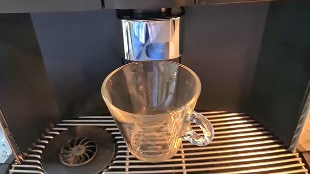 WMF 1000 Pro смотреть онлайн