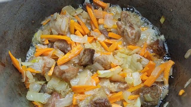 ПЛОВ С ИЗЮМИНКОЙ. Самый вкусный плов смотреть онлайн