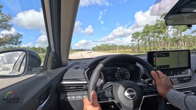 Nissan Altima SR 2023; motor VC-Turbo con 248 HP y 30 MPG смотреть онлайн