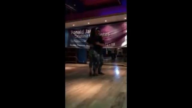 Ronald Jara & Dawon (이형사) - Kizomba Tarraxinha смотреть онлайн