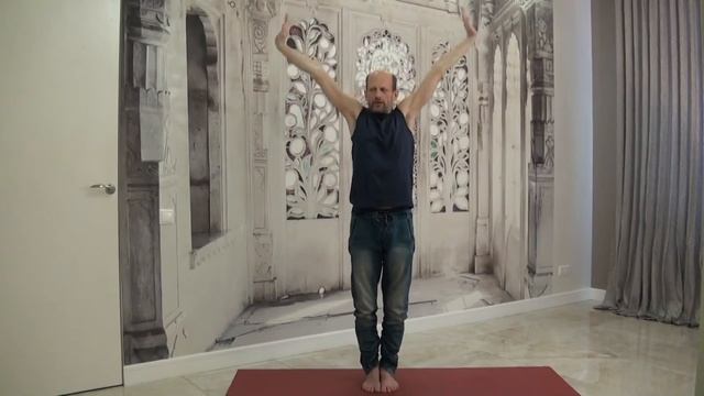 12.05.2020 Йога для начинающих с Владимиром Фроловым смотреть онлайн