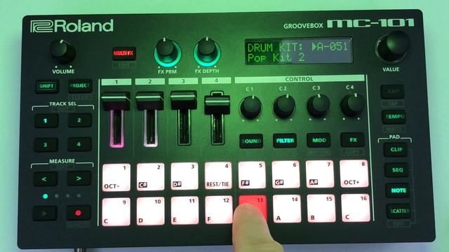 Roland MC 101 all drum kit смотреть онлайн