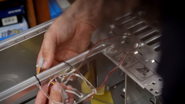 Windows XP Gaming PC Brought Back to Life смотреть онлайн