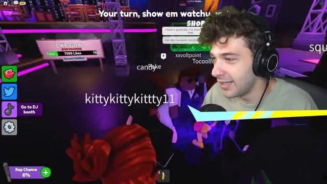 RAP BATTLES with VOICE CHAT! (Roblox) смотреть онлайн