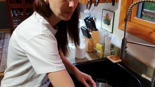 Кефирный гриб- как добыть КЕФИР в Америке смотреть онлайн