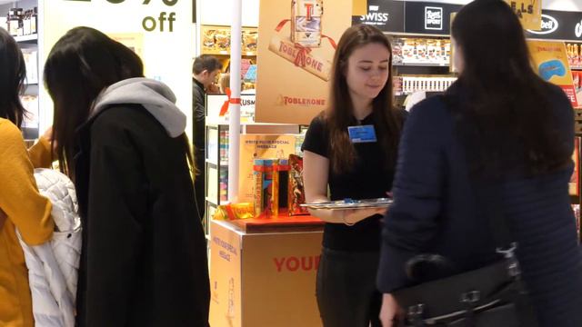 Toblerone / Promoteri.eu смотреть онлайн