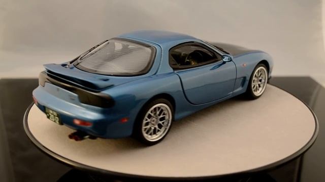 Mazda rx7 1:18 Kyosho modified смотреть онлайн