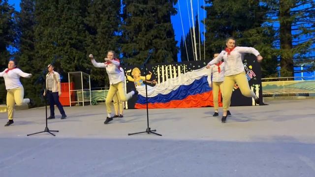 VLOG:НЕСКОЛЬКО ДНЕЙ ИЗ МОЕЙ ЖИЗНИ В АРТЕКЕ/ПЕРВЫЕ ДНИ/ОТКРЫТИЕ СМЕНЫ/ПОЛЕВОЙ/Maria noll смотреть онлайн