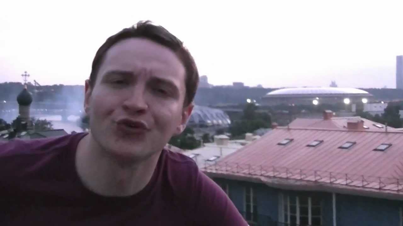 Un russe qui parle Français.Moscou panorama de la ville смотреть онлайн