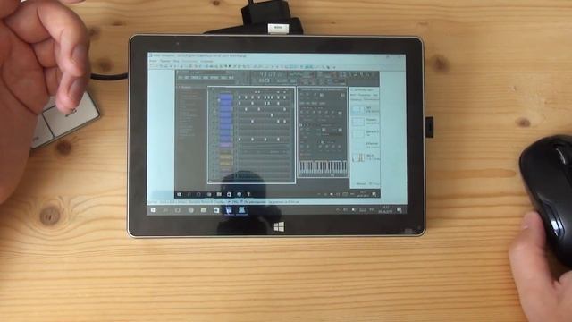 GOLE1 PLUS - безбашенный МИНИ ПК с экраном на Intel Z8350, подробный обзор смотреть онлайн