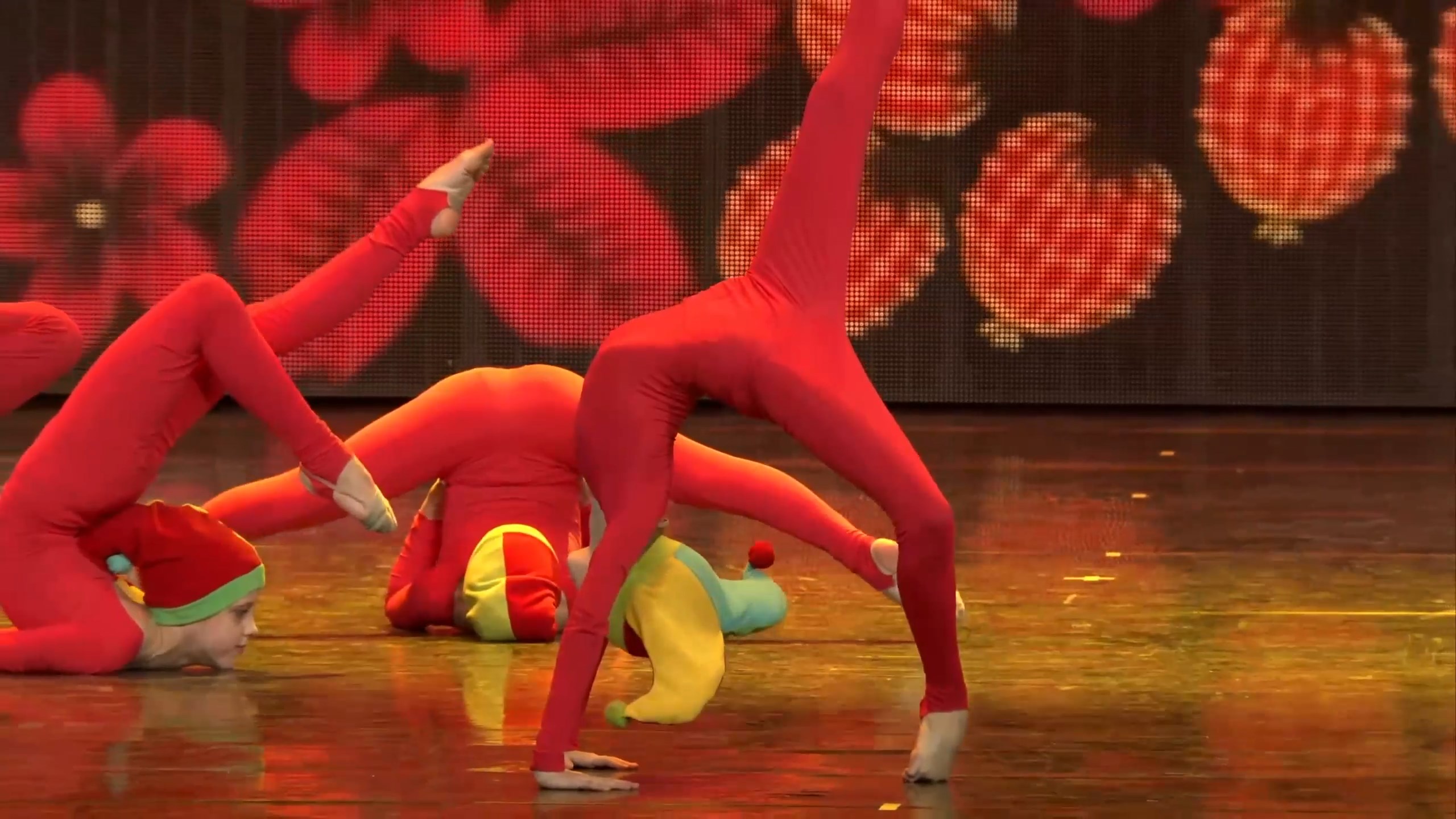 "Скомороший пляс", школа хореографии "Элемент" "Skomoroshiy Dance", school of choreography "Element" смотреть онлайн