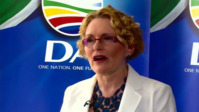 DA leader Helen Zille on Political Edge смотреть онлайн