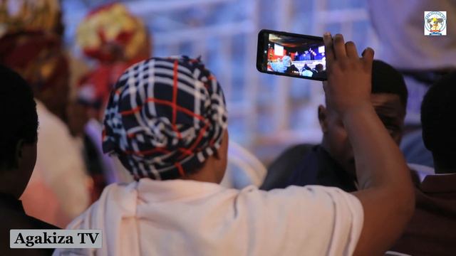 Ibimenyetso 15 biranga kugaruka kwa Yesu by Pastor Desire HABYARIMANA смотреть онлайн