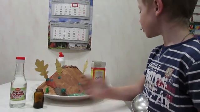 Вулкан своими руками! С извержением!!! смотреть онлайн