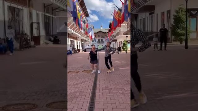 Это prostotanzi c Иваном Мискевичем! смотреть онлайн