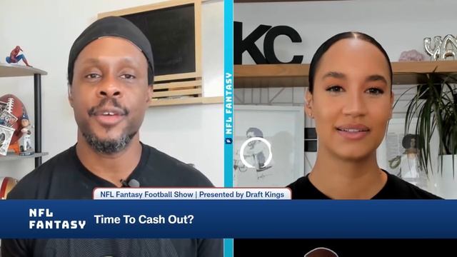 Time to Buy in or Cash Out for Certain Players | NFL Fantasy Football Show смотреть онлайн