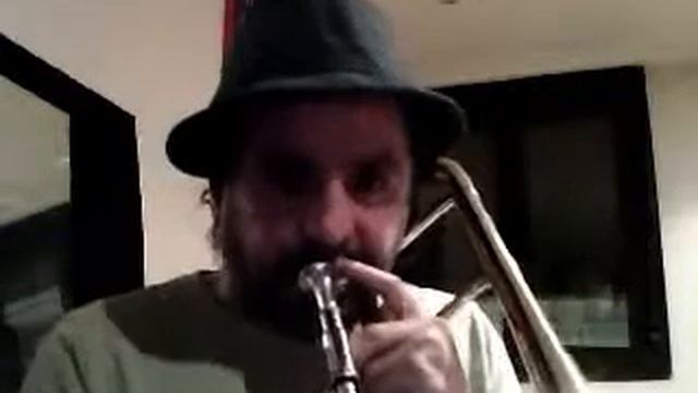 ALTO TROMBONE PARDAL.wmv смотреть онлайн