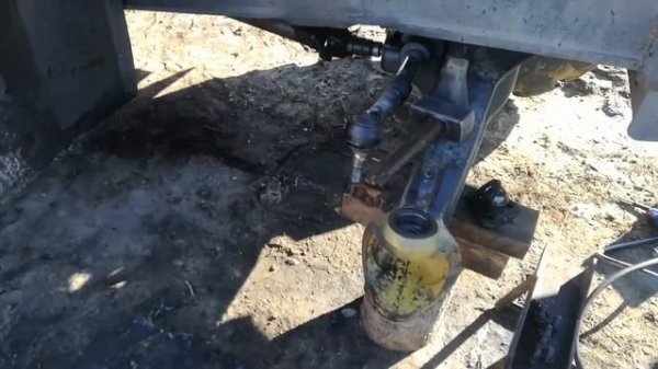 замена сальников ступицы и доработка шкворней terex 860