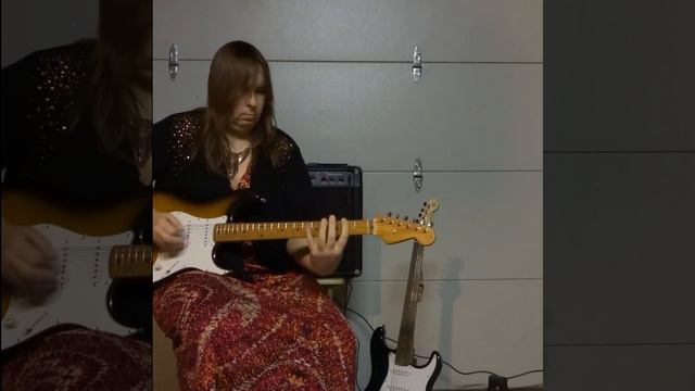 1994 40th anniversary reissue Fender Strat смотреть онлайн