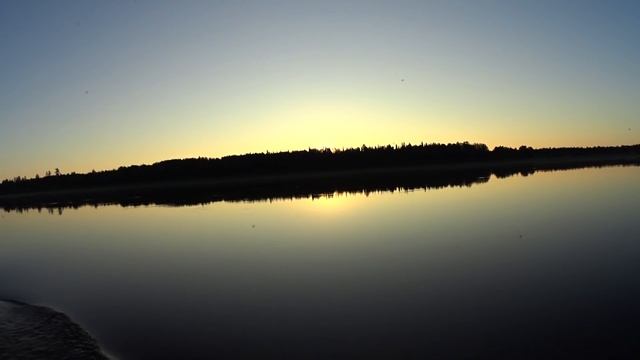 Летняя рыбалка на реке Печора. Ловля язя и окуня на спиннинг. Красивая северная река смотреть онлайн