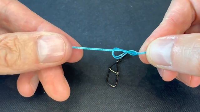 Vidéo tutorielle [ST] la BOUCLE EN 8, un nœud technique utilisé en pêche смотреть онлайн