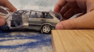 ваз 2114 из бумаги с салоном