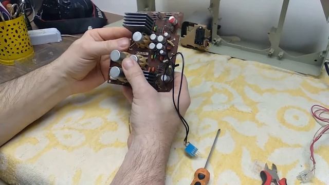 Магнитофон Весна 212 С-4 Ремонт, Чистка резисторов (Аттенюаторов), Замена конденсаторов, Тест. смотреть онлайн