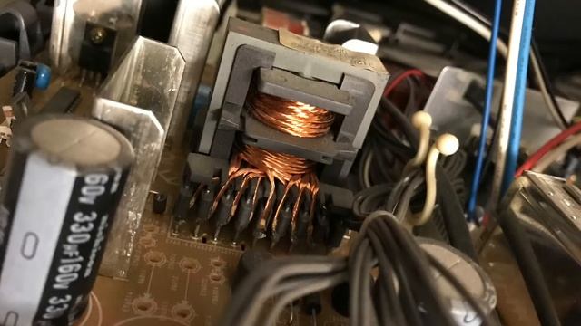 Whats inside a Sony trinitron model:KV-29FX66E