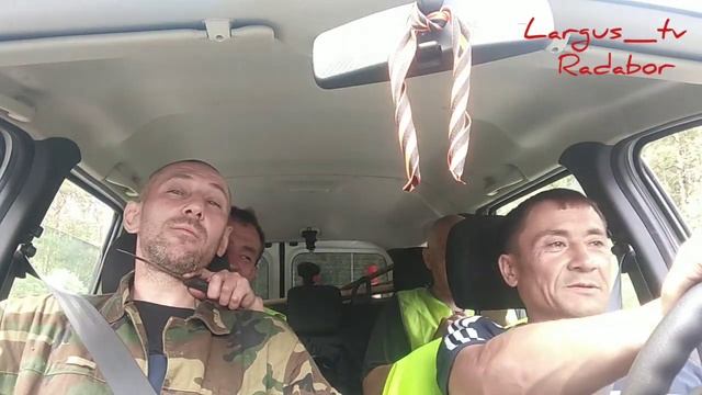 Самооборона в машине, угроза ножом и обязательно юморим. смотреть онлайн