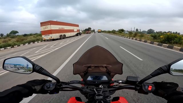 Bike Tyres for Cornering | CEAT Zoom RAD X1 | Ft. Dominar Bike Tyre смотреть онлайн