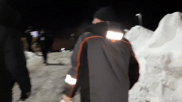 Купание в проруби на Крещение. смотреть онлайн