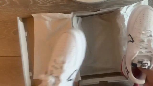 Air Force 1 React Unboxing смотреть онлайн