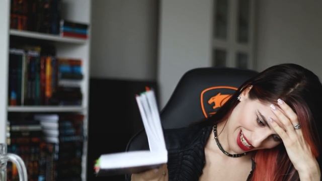 Книжный Писец: ТАНЯ СВОН - ВКУС ПАМЯТИ ? Импульсивные брови смотреть онлайн