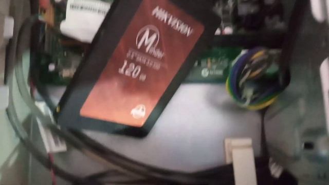 Intel Xeon CPU E3 - 1245 v3 @ 3.40GHz. With 8 GB RAM смотреть онлайн
