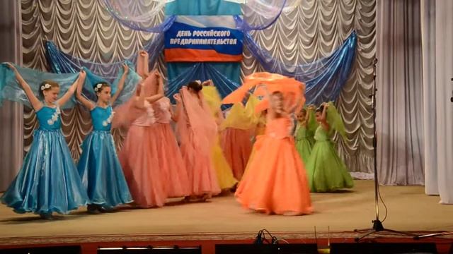 Из концерта на День российского предпринимательства в Георгиевске, 20.05.2015г. смотреть онлайн