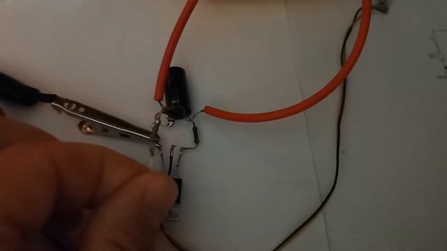 Плавное включение и отключение нагрузки с замедлением на одном полевом транзисторе смотреть онлайн