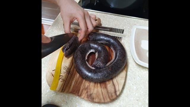 Сундэ (순대) с Данмужи