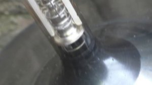 Черно белый кинескоп телевизора