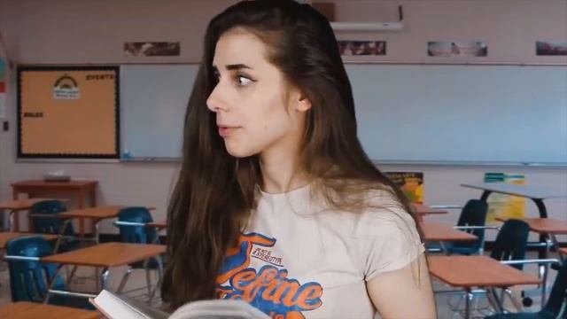 ПОКУПКИ К ШКОЛЕ: ТОГДА vs СЕЙЧАС / Начальная школа против старшей / Back to school 2018 смотреть онлайн
