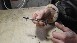 Торцевать Клапан после Прирезки Седла Клапана