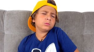 Аминка УКРАЛА LOL Из МАГАЗИНА ? Что Теперь С НЕЙ БУДЕТ ? Камиль и Папа НЕ ЗНАЮТ ЧТО ДЕЛАТЬ!